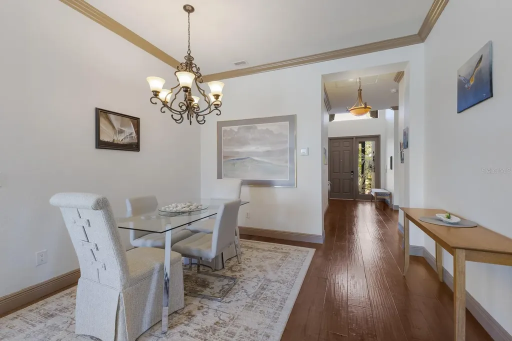 4134 63rd Terrace E Sarasota FL 34243