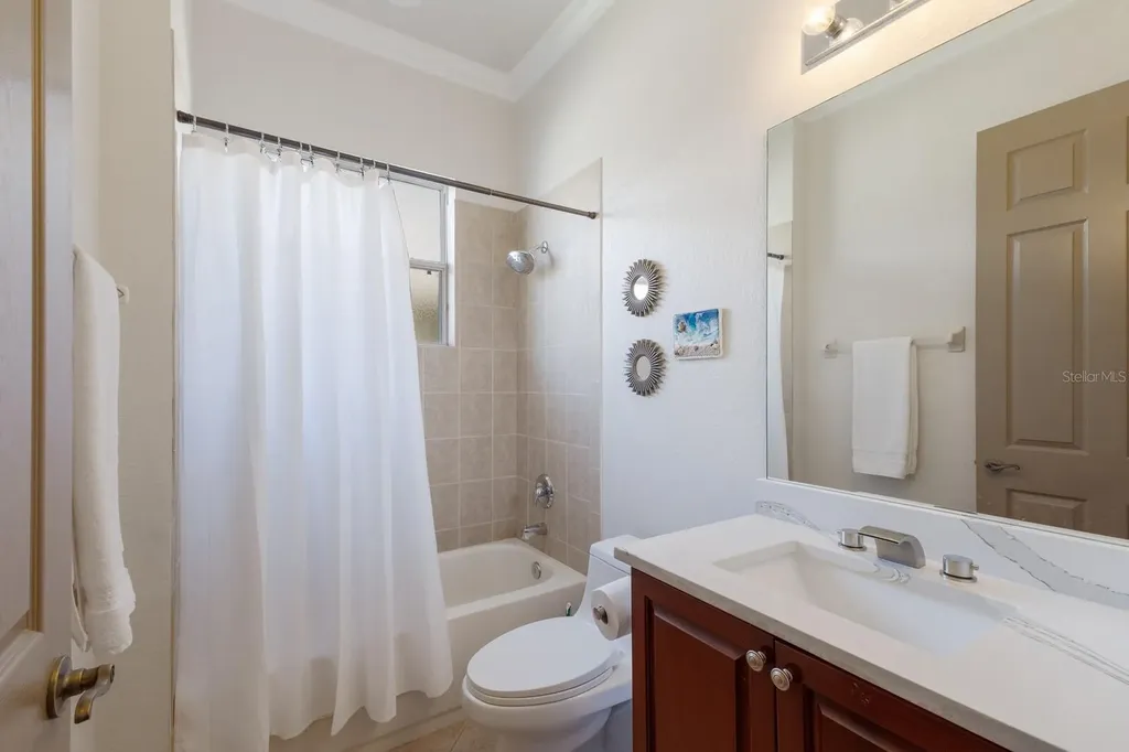 4134 63rd Terrace E Sarasota FL 34243