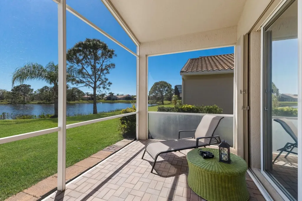 4134 63rd Terrace E Sarasota FL 34243