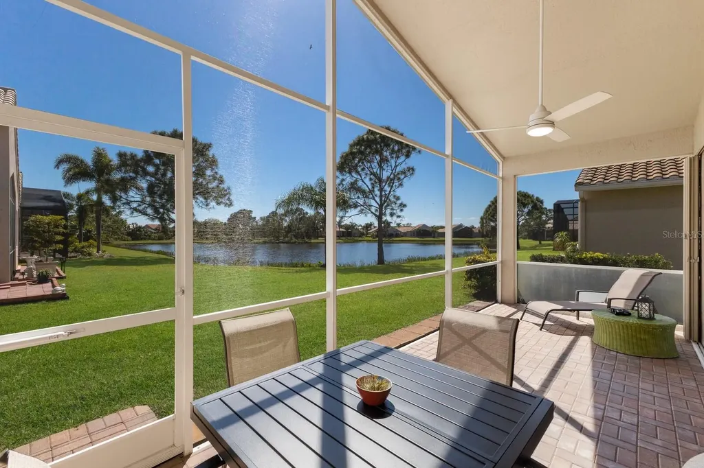 4134 63rd Terrace E Sarasota FL 34243