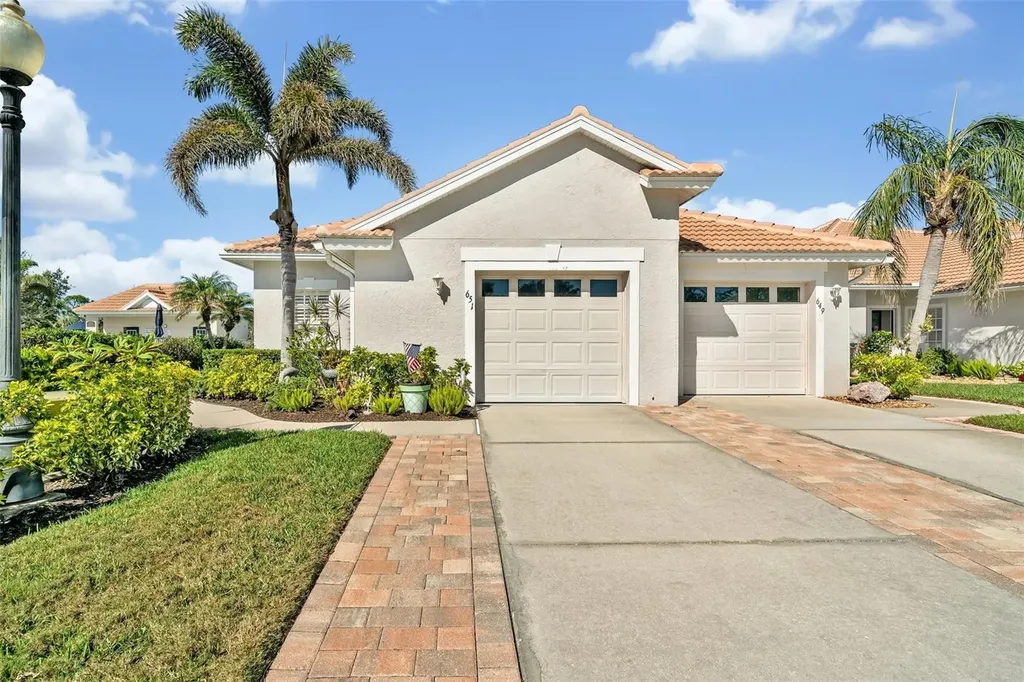 651 Back Nine Drive Venice FL 34285