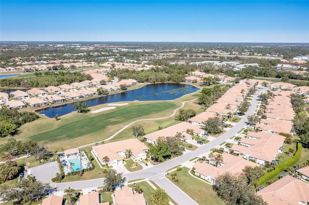 651 Back Nine Drive Venice FL 34285
