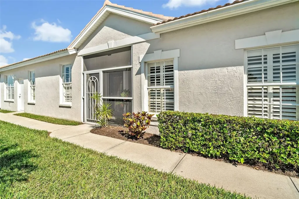 651 Back Nine Drive Venice FL 34285