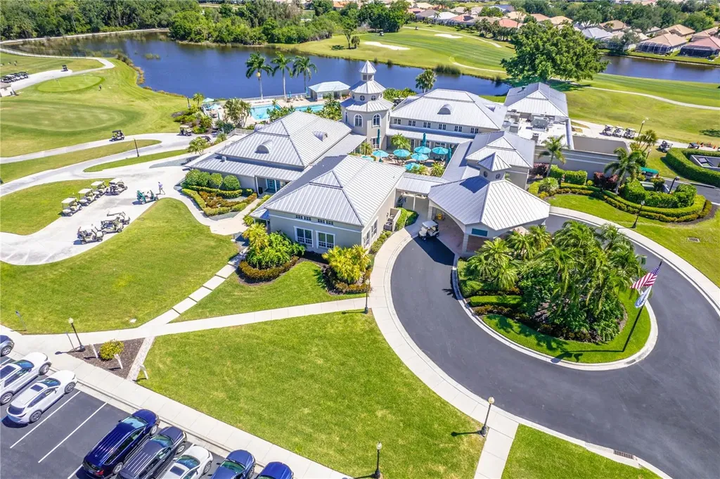 651 Back Nine Drive Venice FL 34285