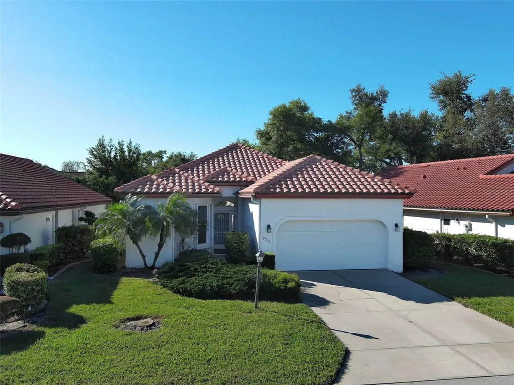 904 Harbor Town Drive Venice FL 34292