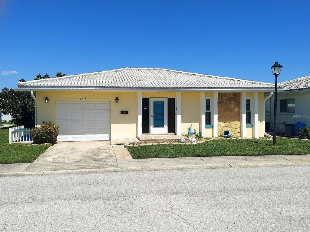 5427 Springwood Boulevard Pinellas Park FL 33782
