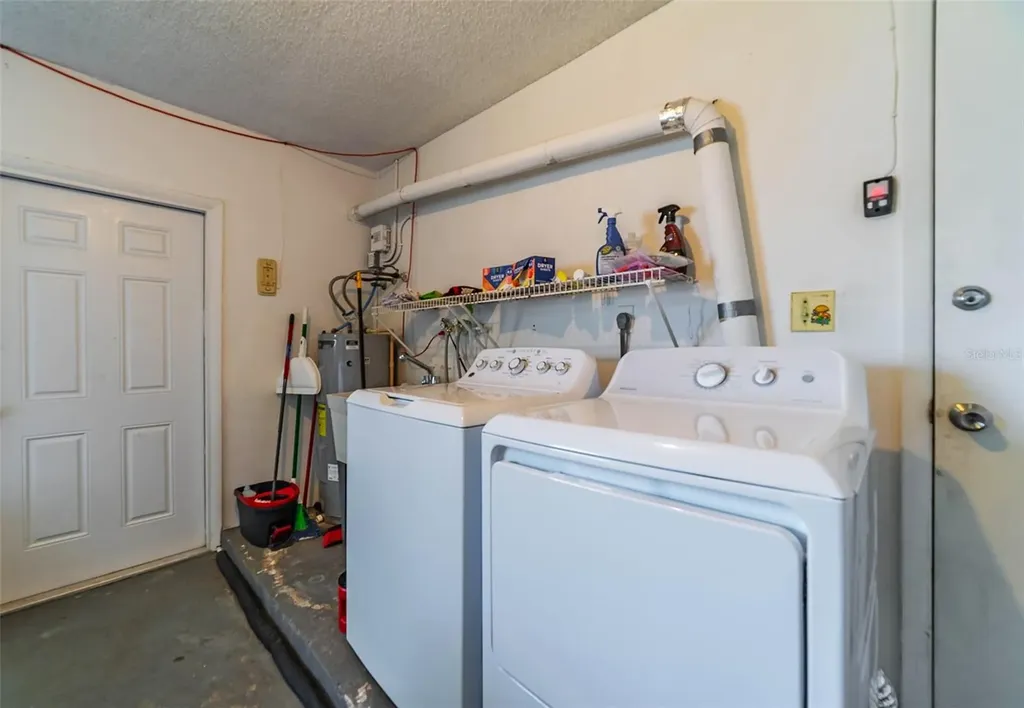 5427 Springwood Boulevard Pinellas Park FL 33782