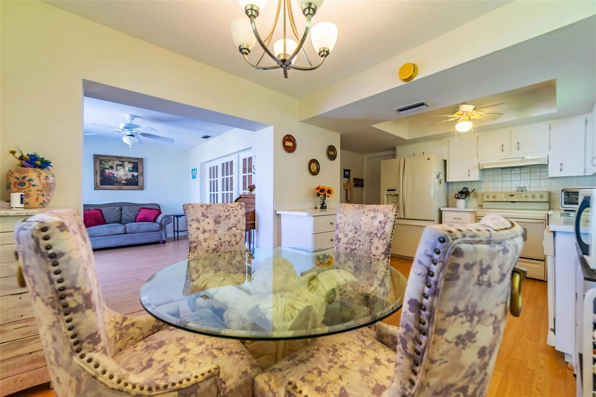 5427 Springwood Boulevard Pinellas Park FL 33782