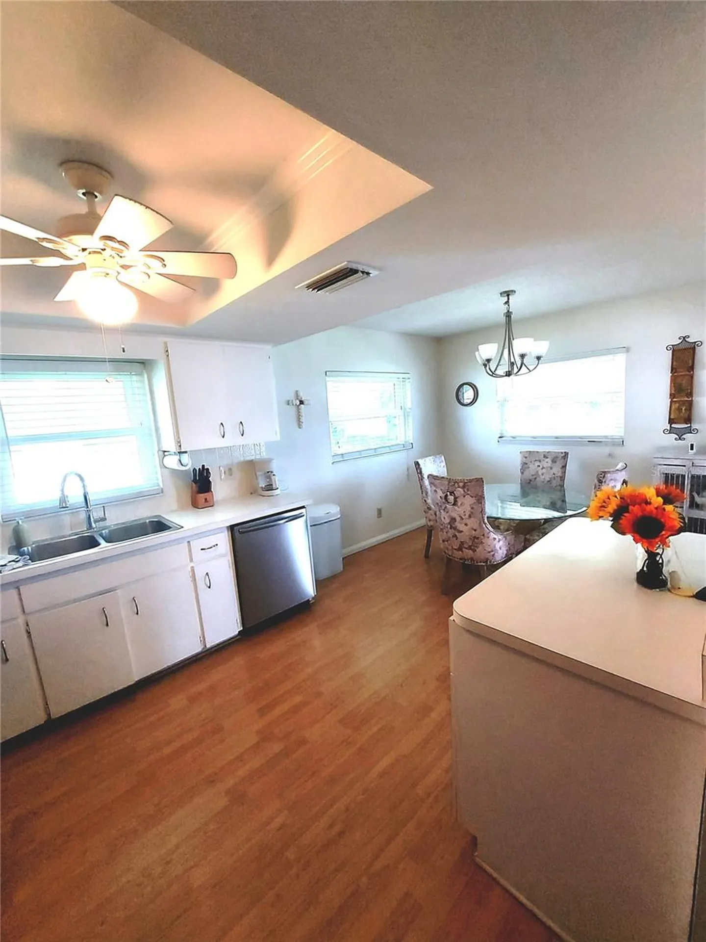 5427 Springwood Boulevard Pinellas Park FL 33782