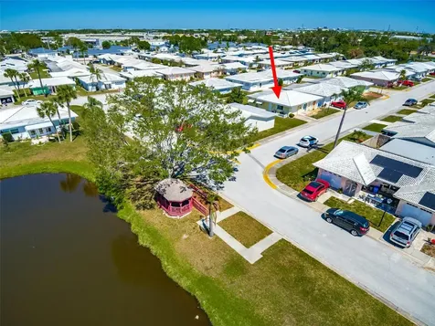 5427 Springwood Boulevard Pinellas Park FL 33782