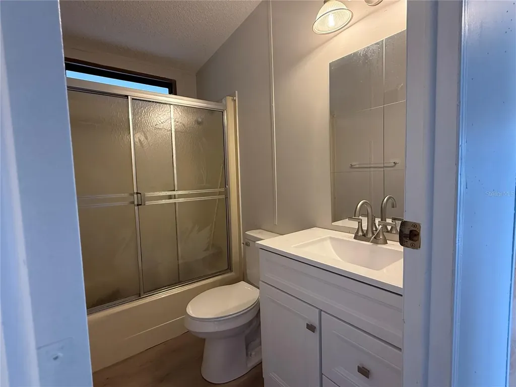 37542 Pinata Avenue Zephyrhills FL 33541