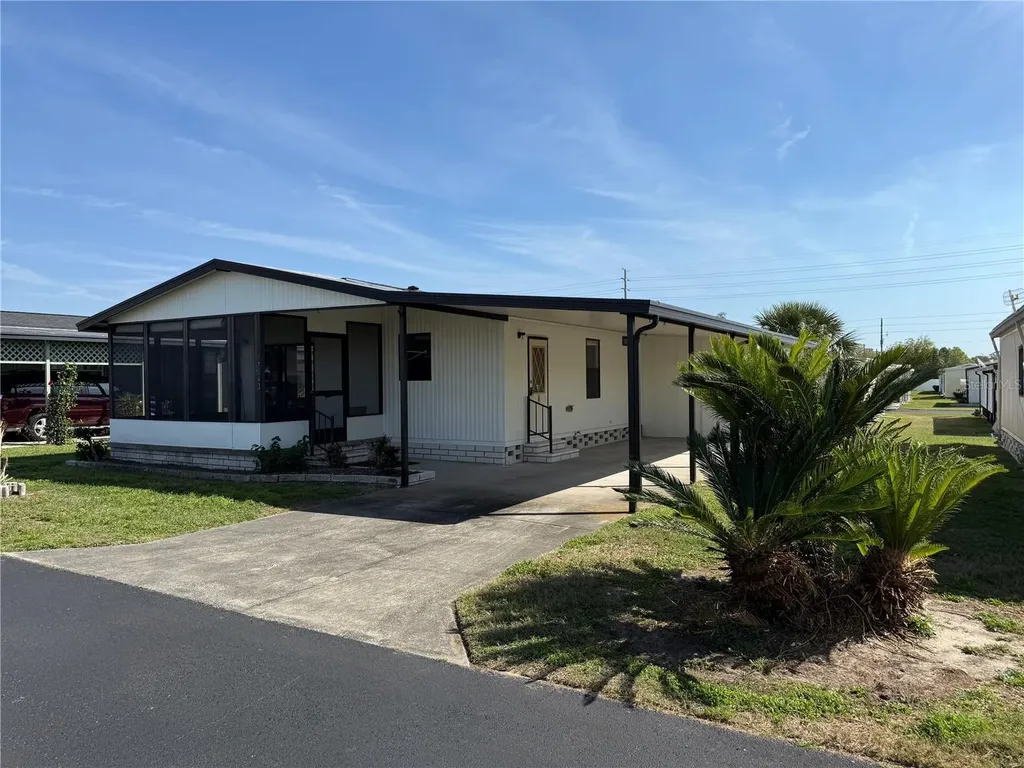 37542 Pinata Avenue Zephyrhills FL 33541