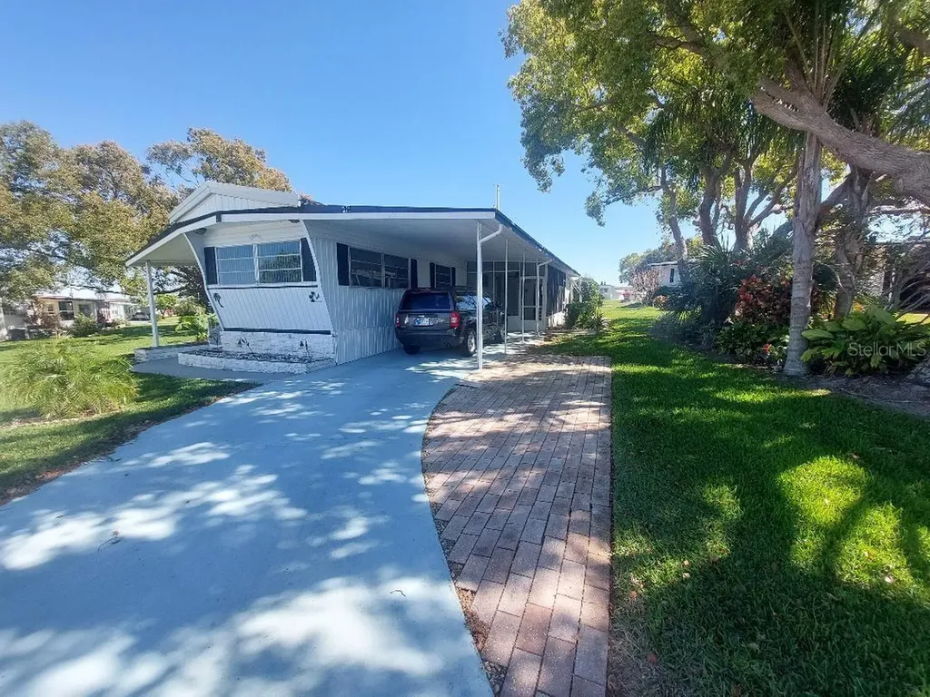 46 Washington Court Palm Harbor FL 34684