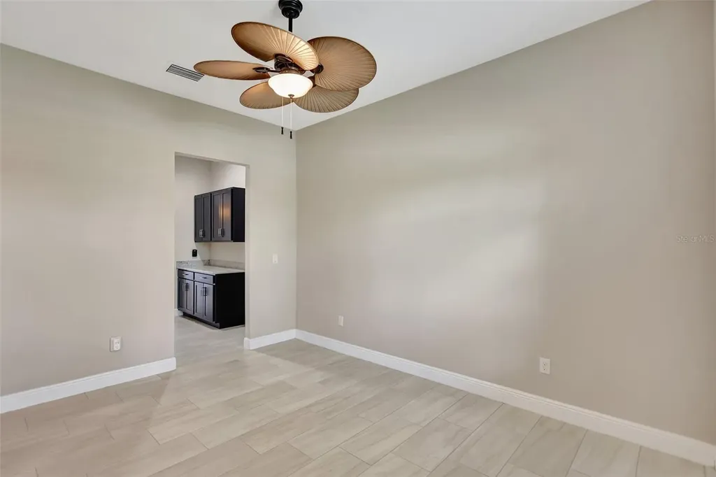 604 166th Street E Bradenton FL 34212