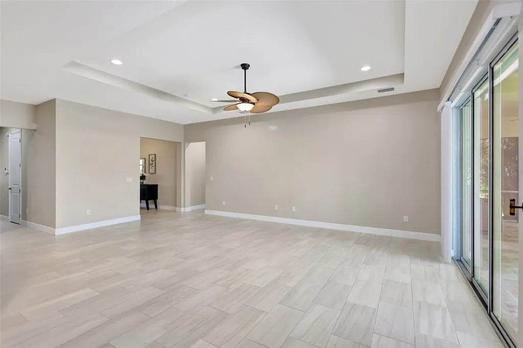 604 166th Street E Bradenton FL 34212