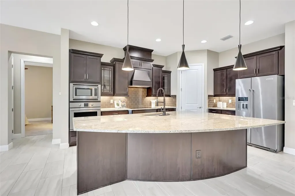 604 166th Street E Bradenton FL 34212