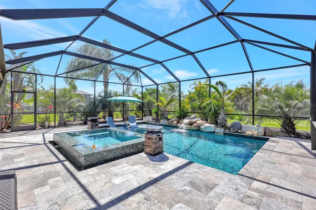 604 166th Street E Bradenton FL 34212