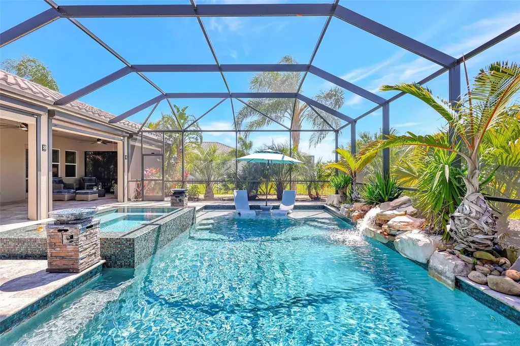 604 166th Street E Bradenton FL 34212