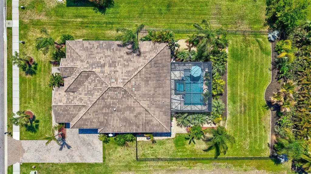 604 166th Street E Bradenton FL 34212