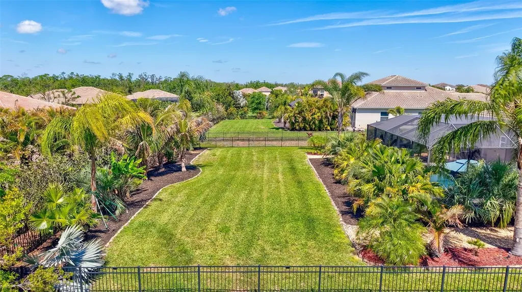 604 166th Street E Bradenton FL 34212