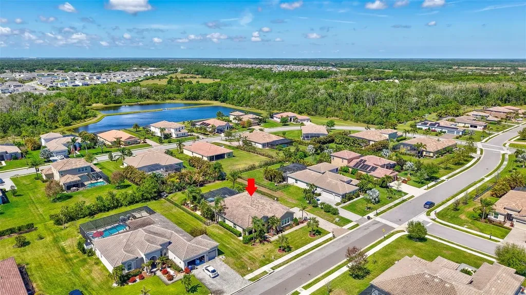 604 166th Street E Bradenton FL 34212