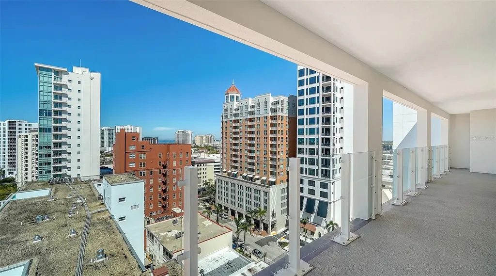 101 S Gulfstream Avenue Sarasota FL 34236
