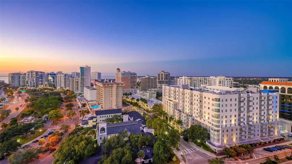 101 S Gulfstream Avenue Sarasota FL 34236