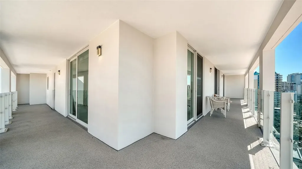 101 S Gulfstream Avenue Sarasota FL 34236