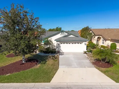 4802 Raintree Street Circle E Bradenton FL 34203