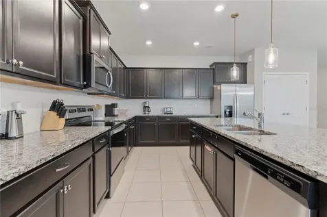 4321 Lana Avenue Davenport FL 33897