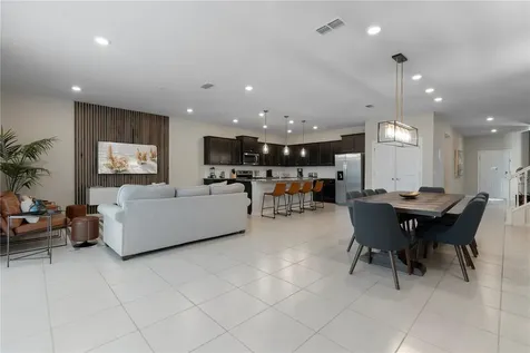 4321 Lana Avenue Davenport FL 33897