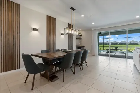 4321 Lana Avenue Davenport FL 33897