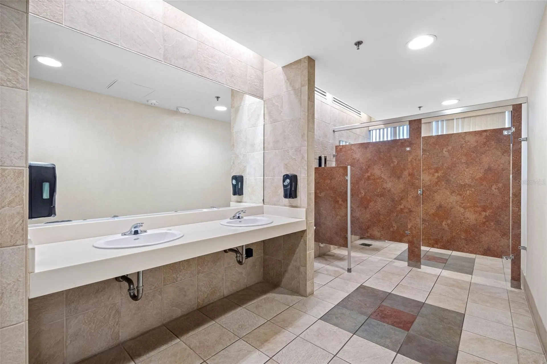 6801 E Hillsborough Avenue Tampa FL 33610