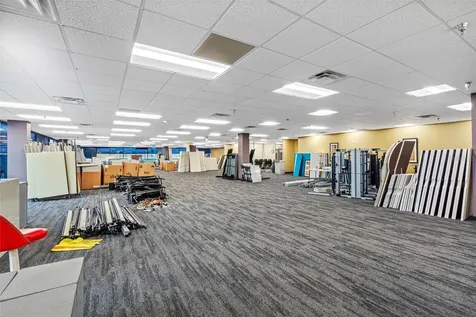 6801 E Hillsborough Avenue Tampa FL 33610