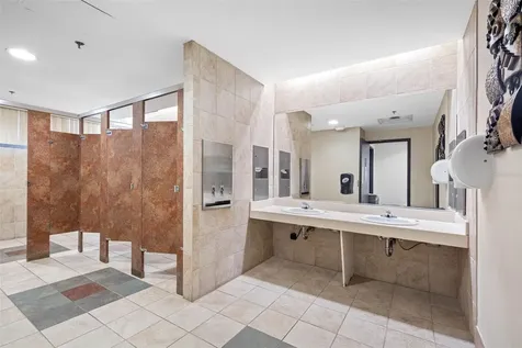 6801 E Hillsborough Avenue Tampa FL 33610