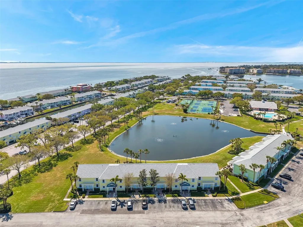 4766 Snook Drive SE St Petersburg FL 33705