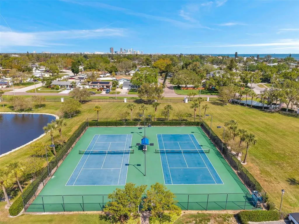 4766 Snook Drive SE St Petersburg FL 33705