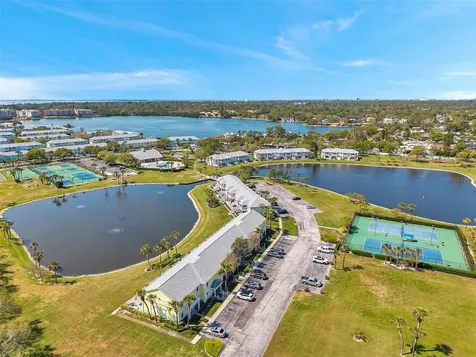 4766 Snook Drive SE St Petersburg FL 33705