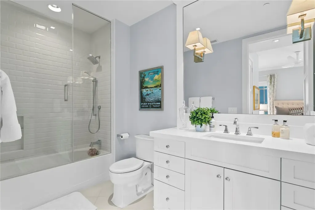 146 4th Avenue NE St Petersburg FL 33701
