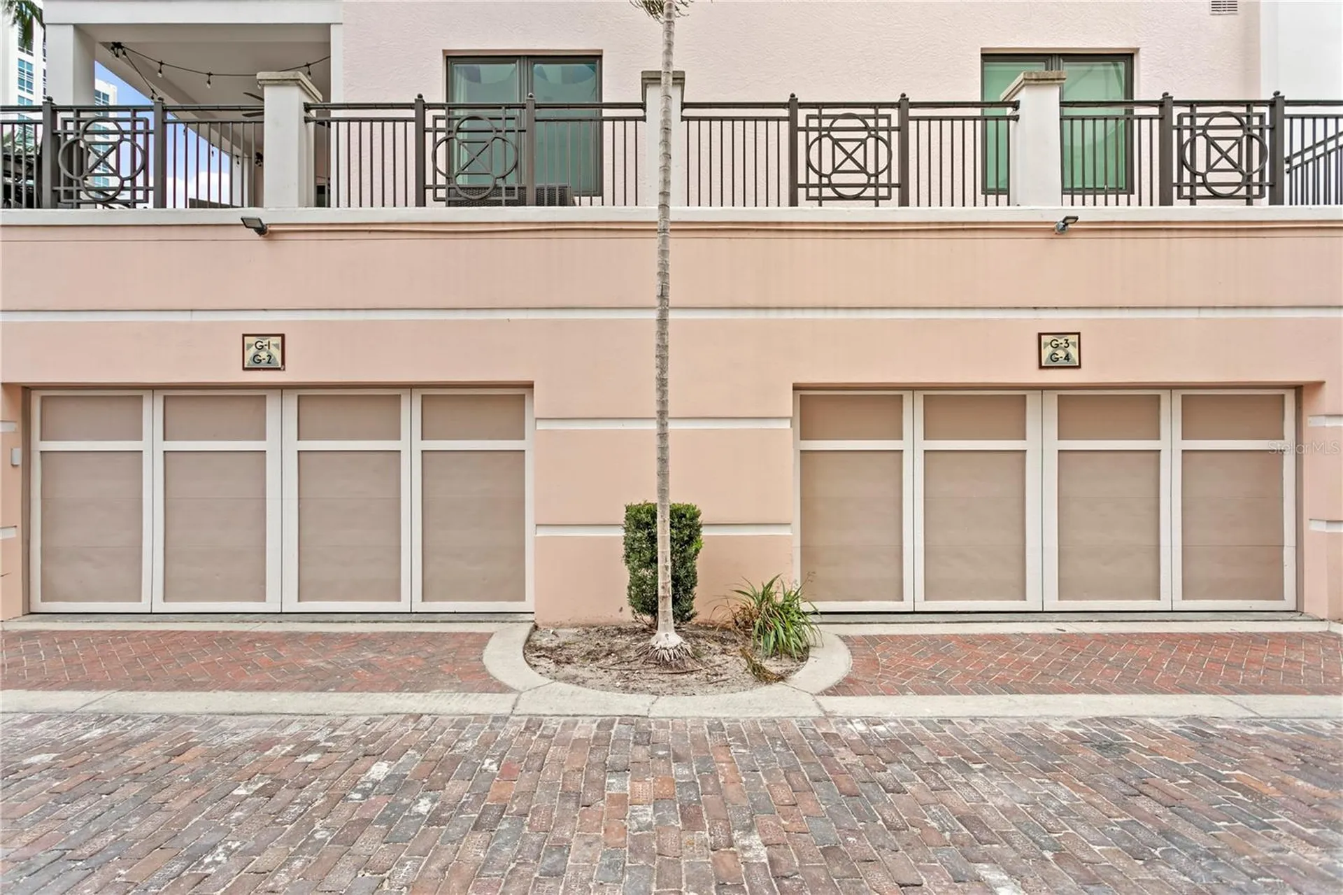146 4th Avenue NE St Petersburg FL 33701
