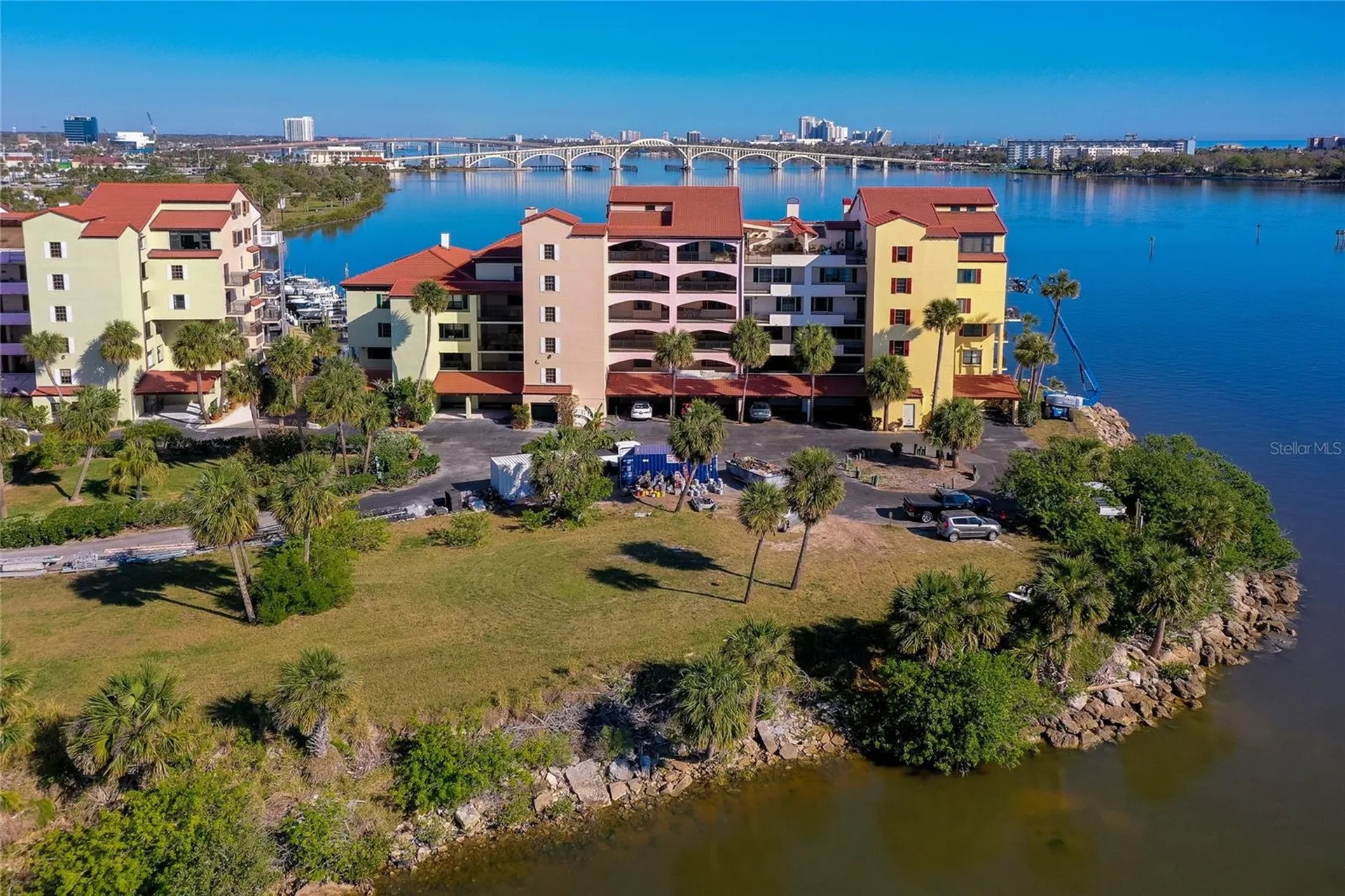 732 Marina Point Drive Daytona Beach FL 32114