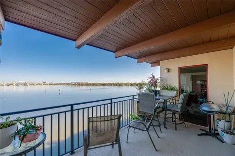 732 Marina Point Drive Daytona Beach FL 32114
