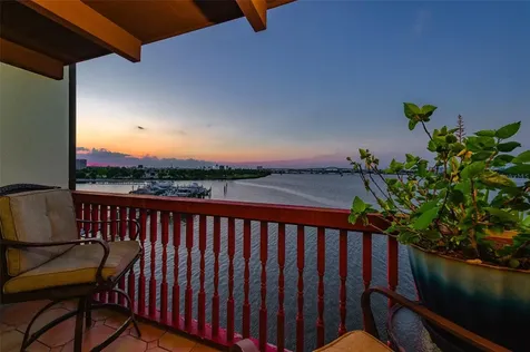 732 Marina Point Drive Daytona Beach FL 32114