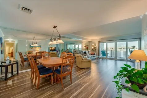 732 Marina Point Drive Daytona Beach FL 32114