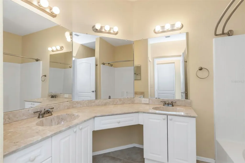 2730 Via Tivoli Clearwater FL 33764