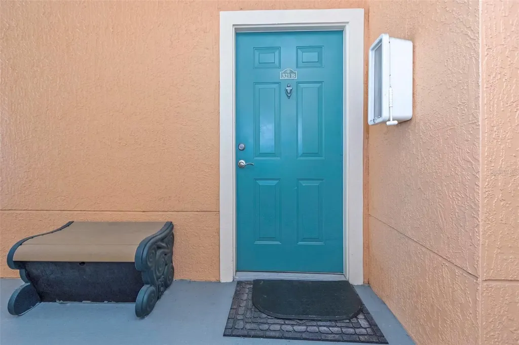 2730 Via Tivoli Clearwater FL 33764