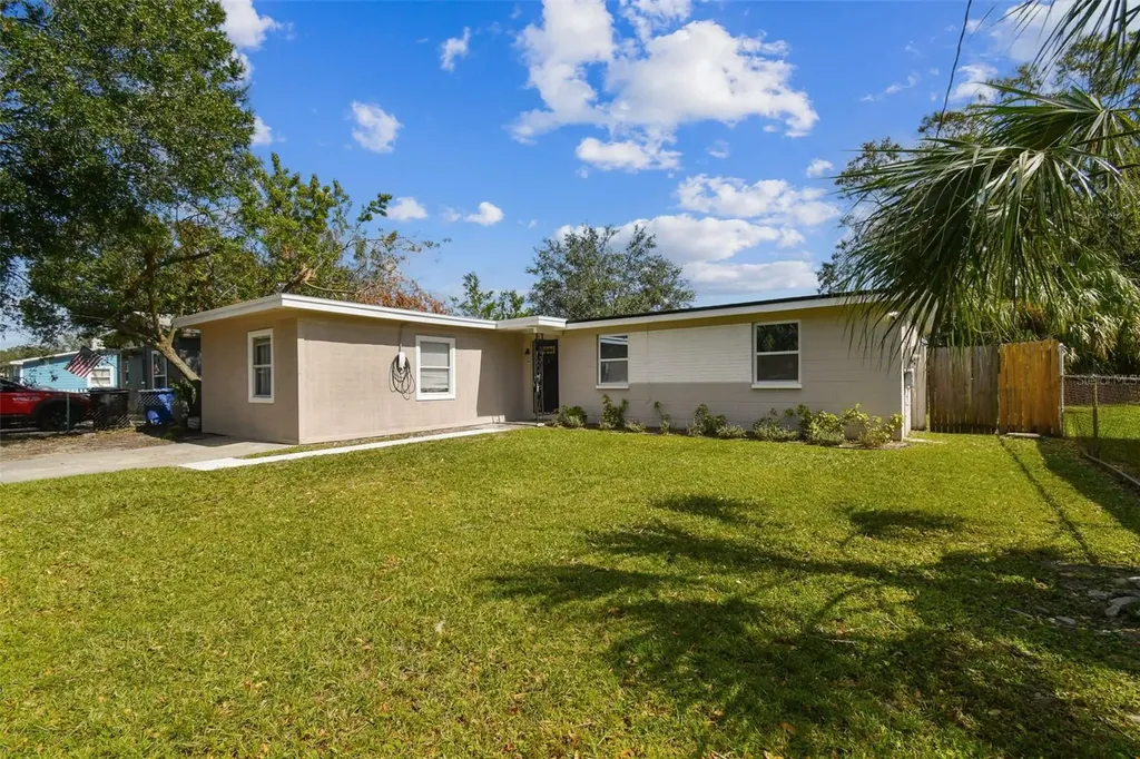5208 S 82nd Street Tampa FL 33619