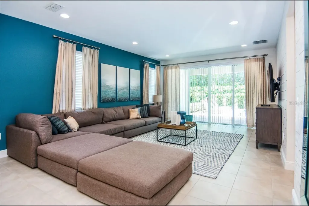 7463 Marker Avenue Kissimmee FL 34747