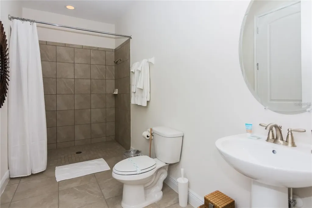 7463 Marker Avenue Kissimmee FL 34747
