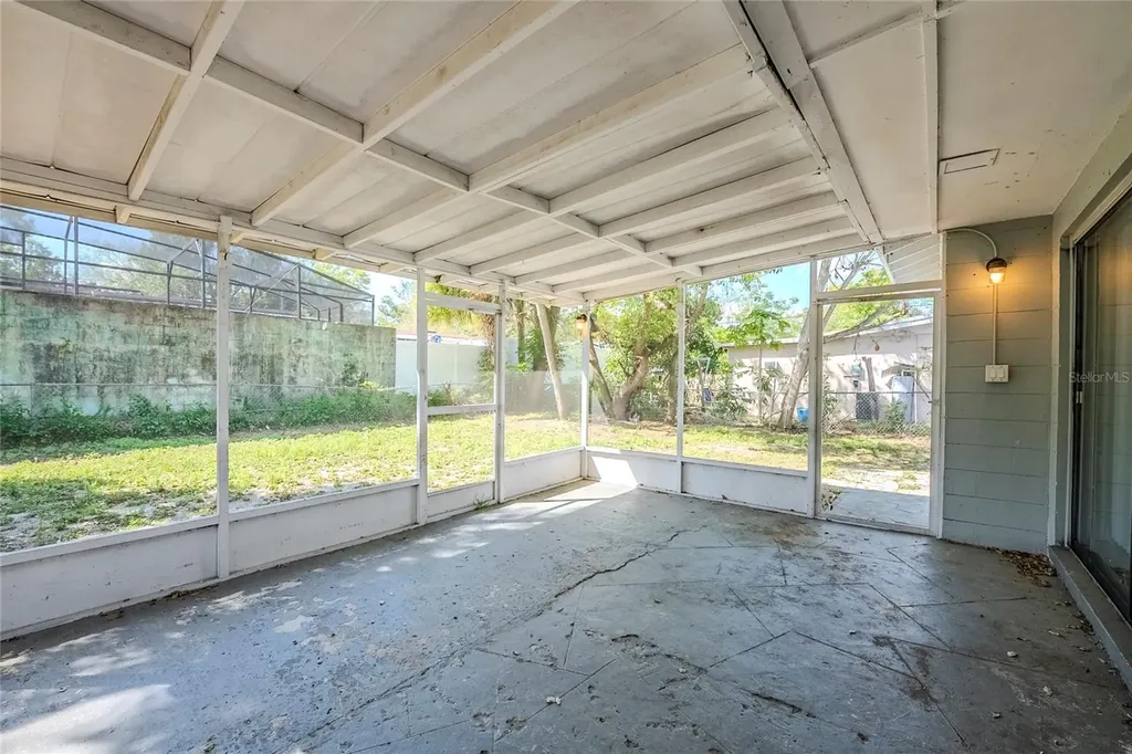 5210 Grandview Drive Orlando FL 32808